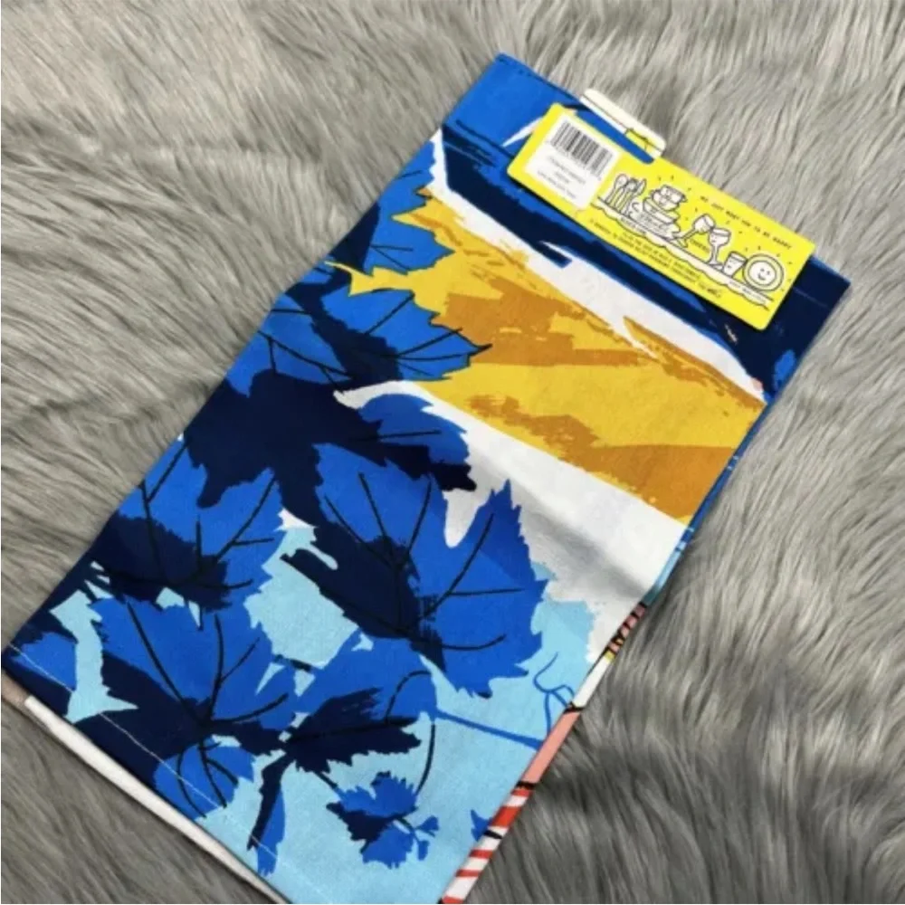 Blue Q Dish Towel Lake Wine 21”x28”